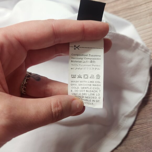 ⭐️ Shein Alice in Wonderland Punk Rebel Shirt - Picture 6 of 9